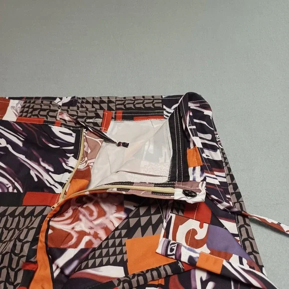 Mens Geometric Abstract Print 2 Piece Set Orange Black White Tunic and Shorts - Picture 12 of 13